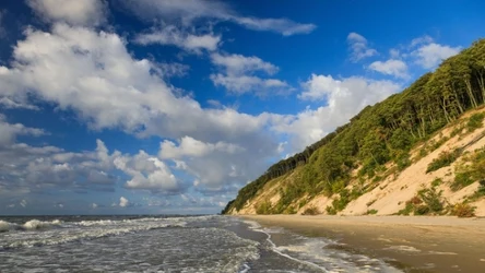 Jedna z najpiękniejszych plaż w Polsce. Cicha i spokojna.