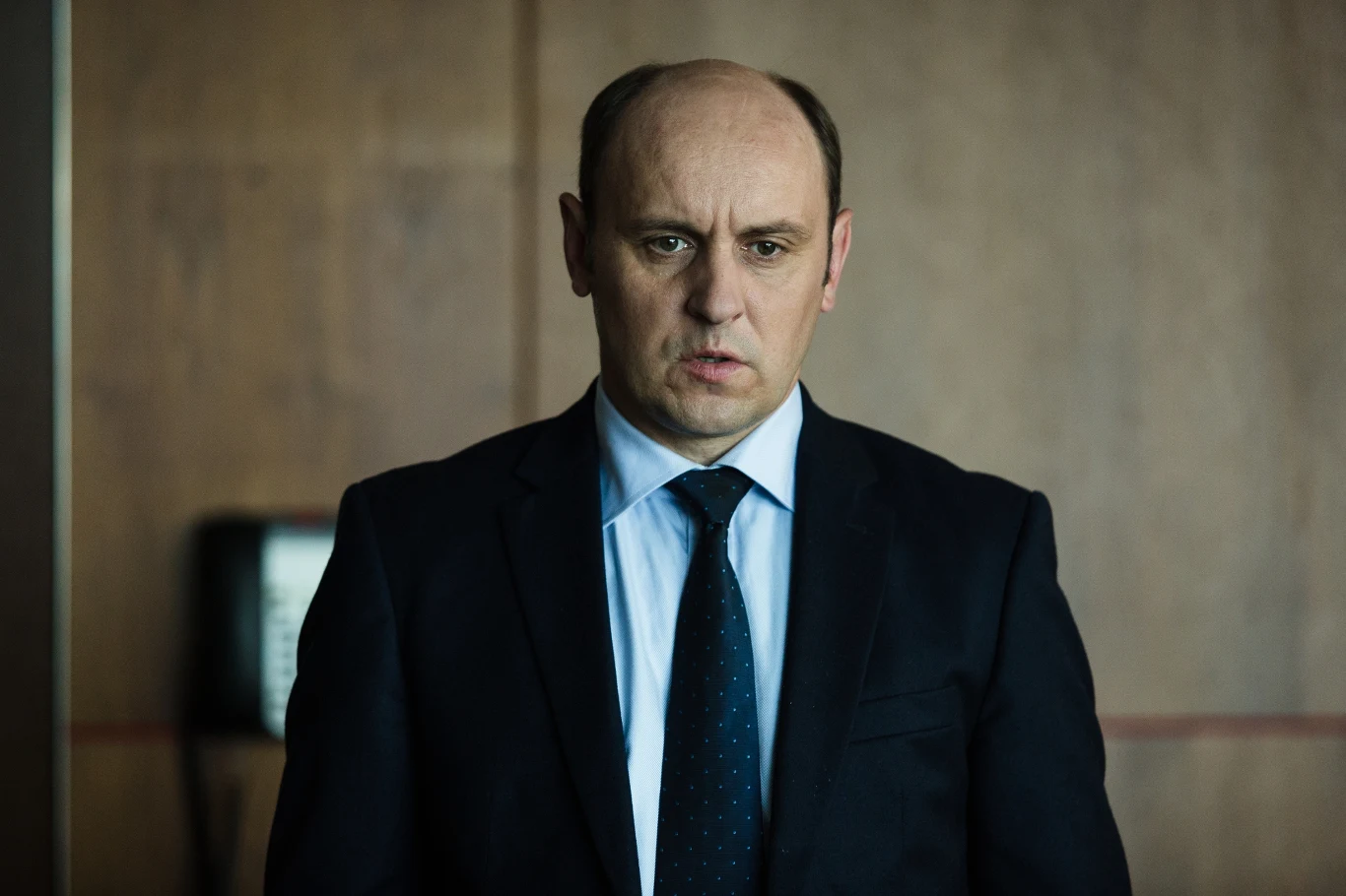 Adam Woronowicz w serialu "Pakt"