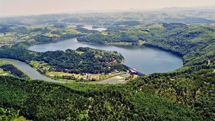 Gdzie najlepiej pojechać nad Jezioro Rożnowskie?