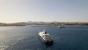 Statek wycieczkowy MV Hondius