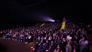 "Billie Eilish - Hit Me Hard and Soft: The Tour" to doświadczenie nie tylko filmowe
