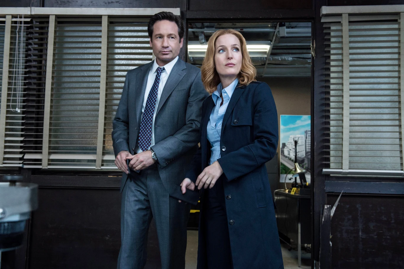 Gillian Anderson i David Duchovny stworzyli kultowe role w serialu "Z Archiwum X" Miała zaledwie 24 lata, gdy zagrała w kultowym serialu. Dziś zachwyca w wieku 57 lat