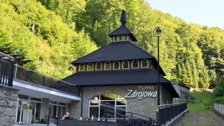 Pijalnia zdrojowa w miejscowości Żegiestów-Zdrój