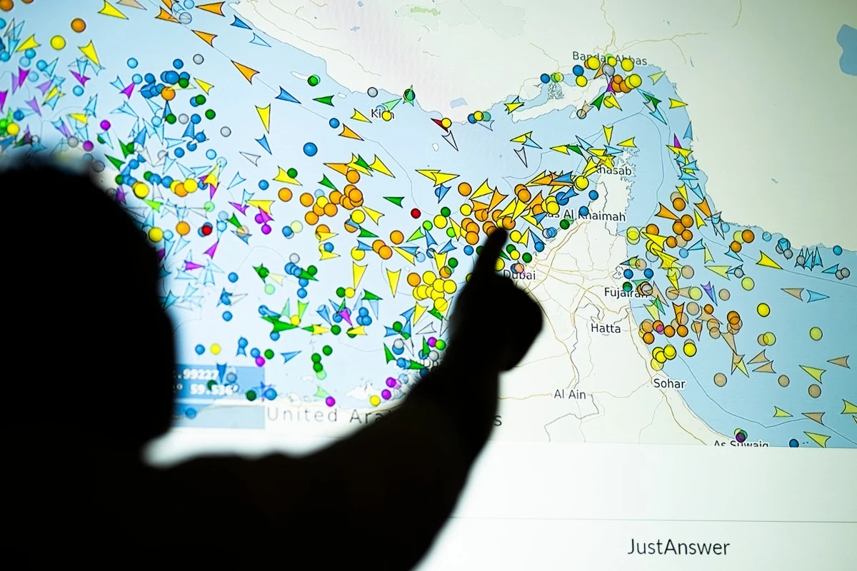 Kluczowe miejsce na mapie świata -cieśnina Ormuz Mapa cieśniny Ormuz