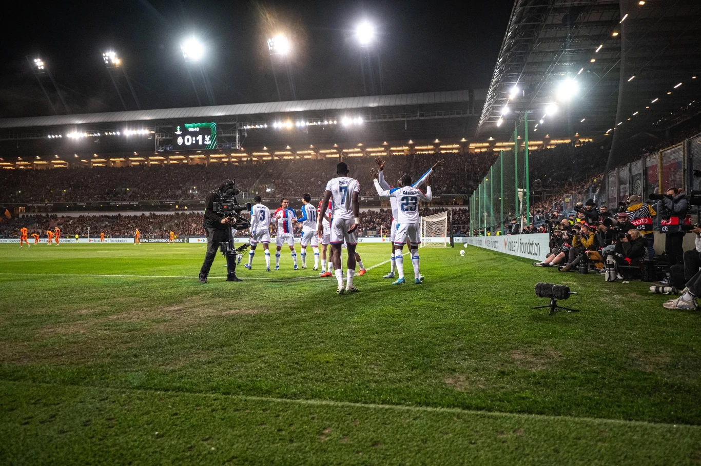 Spotkanie Szachtar Donieck - Crystal Palace obejrzało na stadionie Wisły blisko 30 tys. widzów article cover