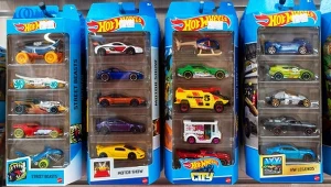 Hot Wheels na Dzień Dziecka. Gdzie kupić najtaniej? Sprawdziliśmy 4 sklepy