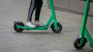 Włosi wprowadzają nowe regulacje dotyczące elektrycznych hulajnóg