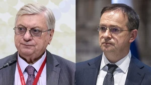 Anatolij Torkunow (L) i Władimir Miediński (P)