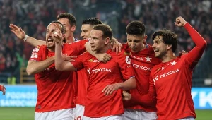 Historyczny triumf i wielka feta w Krakowie. Wisła wraca do Ekstraklasy
