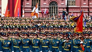 Putin przemówił na Placu Czerwonym. "Agresywne siły wspierane przez NATO"