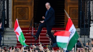 Taniec przyszłego ministra podbił internet. Euforia po zaprzysiężeniu