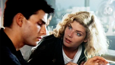 Tom Cruise i Kelly McGillis w filmie "Top Gun" (1986)