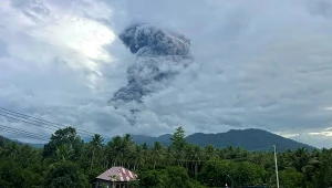 Wulkan Dukono na wyspie Halmahera wybuchł z katastrofalnymi skutkami