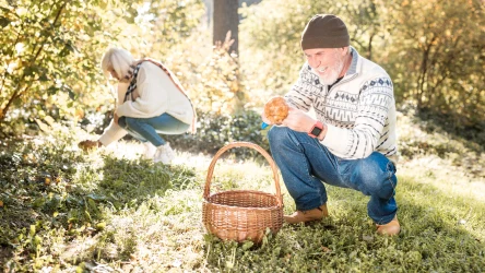 Wiosenne grzybobranie może być równie przyjemne, co zbieranie grzybów jesienią. W maju najlepiej szukać pieczarki łąkowej.