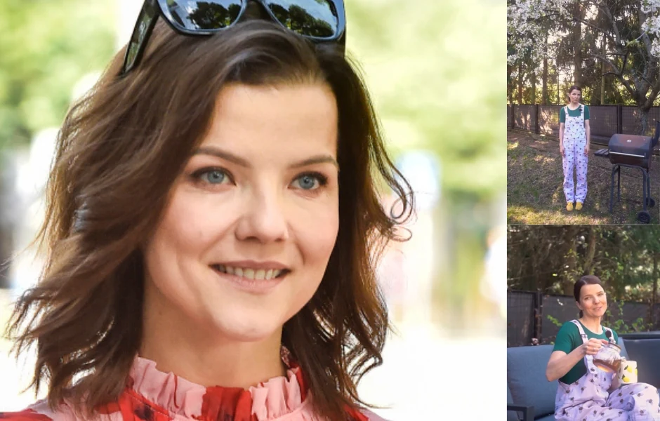 Uśmiechnięta kobieta z krótkimi, brązowymi włosami i okularami przeciwsłonecznymi na głowie, ubrana w czerwoną bluzkę, obok dwie sceny: jedna przedstawia osobę w ogrodzie stojącą przy grillu, druga siedzącą na kanapie na zewnątrz z kubkiem w dłoni.