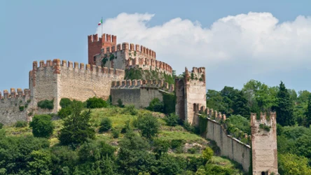 Średniowieczny zamek w Soave 