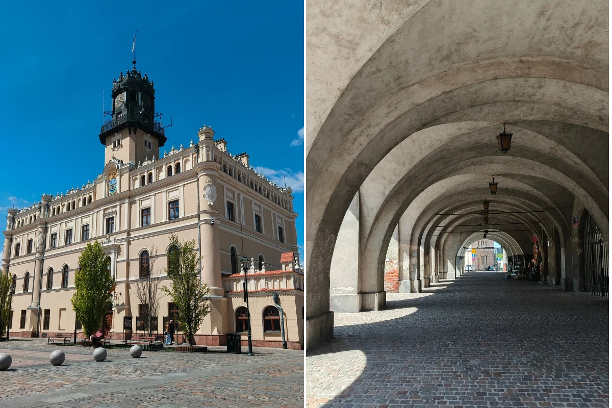 Zabytkowy ratusz z wieżą zegarową oraz podcienia z łukami i brukowaną nawierzchnią w historycznym centrum miasta.