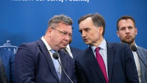 Sojusznik Zbigniewa Ziobry przekonuje: On nigdzie nie uciekł 