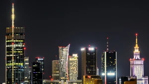 Panorama Warszawy (po lewej widoczny kompleks Varso, po prawej Pałac Kultury i Nauki)