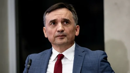 "Polityczny WF": Czy Zbigniew Ziobro trafił do USA dzięki pomocy Pałacu Prezydenckiego?
