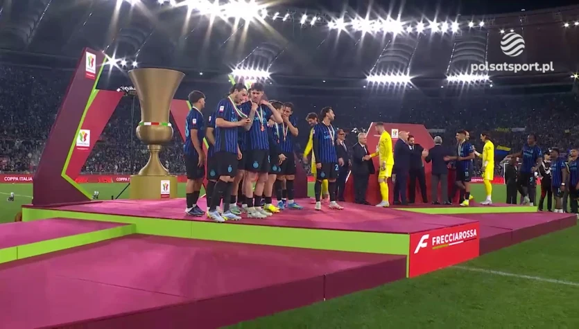 Pucharu Włoch dla Interu. Ceremonia medalowa. WIDEO
