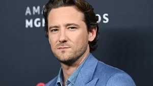 Lewis Pullman