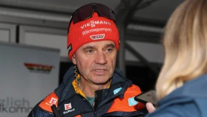 Horngacher zostaje w bazie w Niemczech. Wiceprezes PZN: To żadna sensacja
