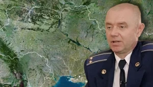 Zmasowany atak Rosji na Ukrainę z powietrza. Ekspert wojskowy wskazuje na "trik"