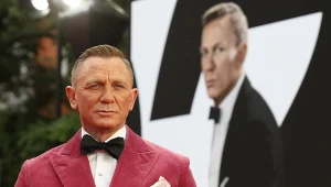 Daniel Craig
