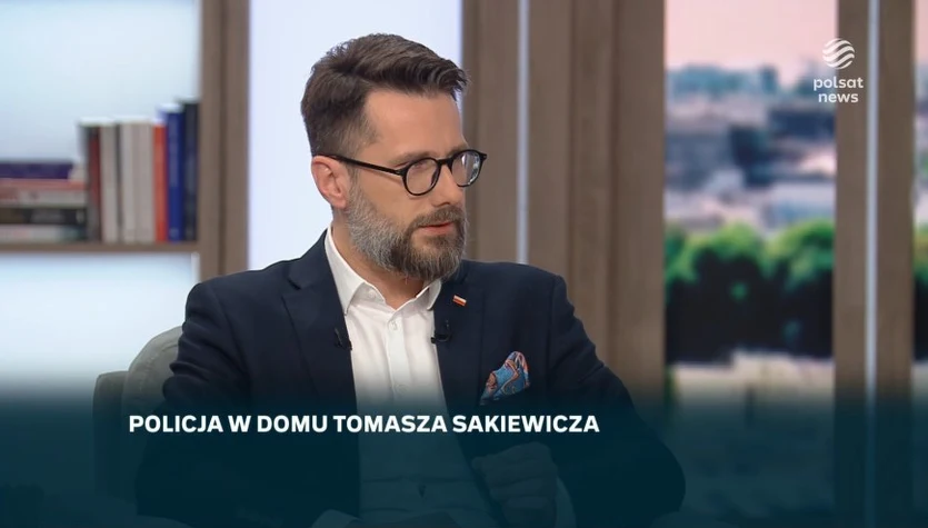 Policja w domu redaktora naczelnego ''TV Republika''. Fogiel w ''Śniadaniu Rymanowskiego'": To sposób działania tej władzy. Pamiętamy nagrania z redakcji ''Wprost''