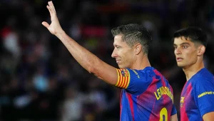 "Prezent" dla Lewego. Na oczach Camp Nou. Gwiazdor zrzekł się zaszczytu