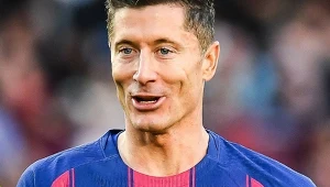 Gwiazdy na ostatnim meczu Lewandowskiego. Karpiel zaśpiewał piłkarzowi 