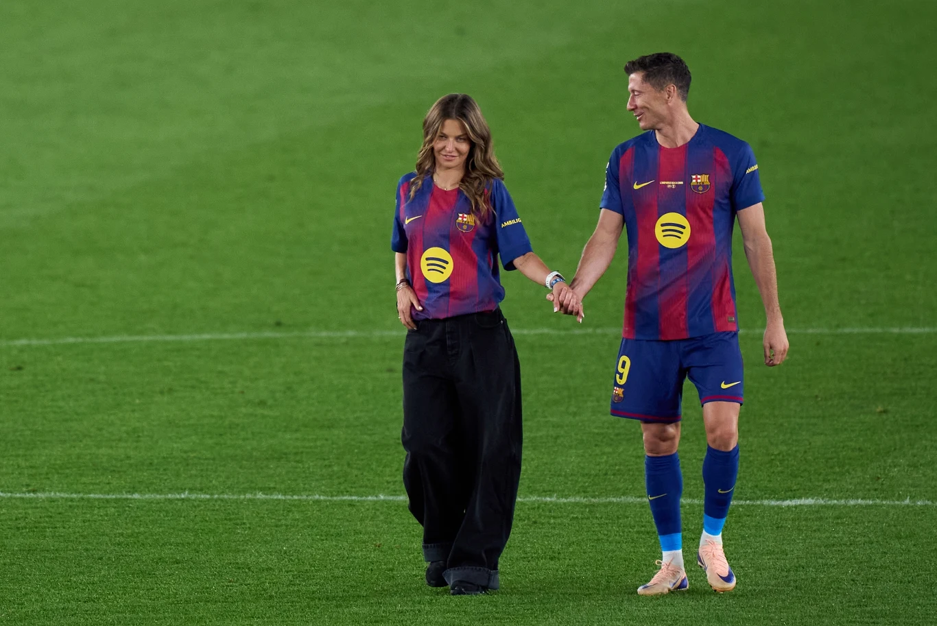 Anna Lewandowska, Robert Lewandowski na Camp Nou