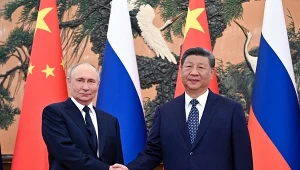 Władimir Putin i Xi Jinping podczas spotkania w Wielkiej Hali Ludowej w Pekinie, 2 września 2025 roku
