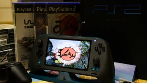 Stworzył przenośną konsolę PlayStation 2. To arcydzieło inżynierii!