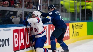 Klęska obrońców tytułu w MŚ. Niesamowite 20 minut Kanady i popis Crosby'ego