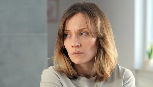 Renata (Anna Mrozowska) opuści ośrodek terapeutyczny na własną prośbę