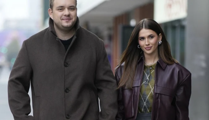 Roxie Węgiel i Kevin Mglej rozpoczęli budowę wymarzonego domu pod Warszawą. "Mała ja chyba by nie uwierzyła"
