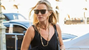 Biżuteria boho, taka jak ta, którą bardzo lubi Kate Moss, będzie jednym z mocniejszych trendów nadchodzącego lata