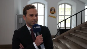 "Sługa Narodu": Marcin Hycnar w roli głównej. Kim jest Ignacy Konieczny?