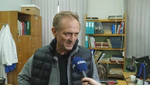 Czym jest tytułowa „Sortownia”? Andrzej Chyra o nowym thrillerze medycznym