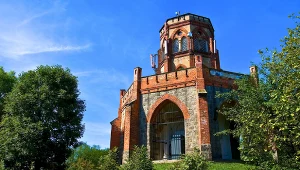 Unikatowa wieża widokowa Dolnego Śląska. Upamiętnia ważną historię 