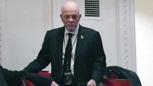 Schorowany gwiazdor krytykuje powstający film o sobie. "Nie posiadają praw"