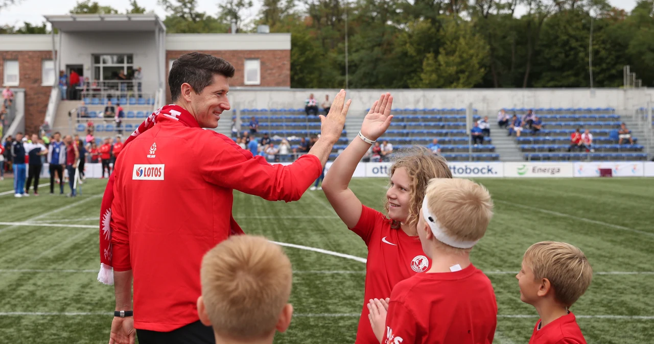 Trenerzy nie muszą wychować następcy Lewandowskiego. „Oto główna misja”