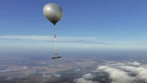 Ukraina testuje drony bojowe "Hornet" rozmieszczane z… balonów