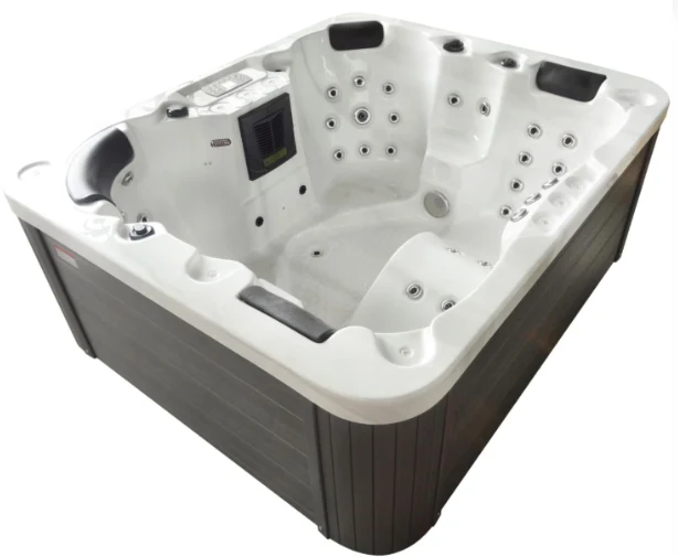 Nowoczesne jacuzzi z panelem sterowania, wieloma dyszami masującymi oraz ergonomicznymi siedziskami przeznaczonymi dla kilku osób.