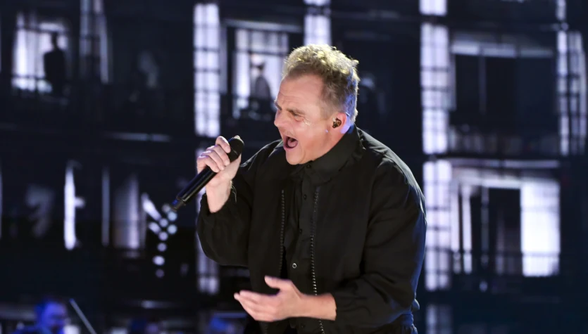 Piotr Rogucki świętuje 30 lat na scenie. "Wszystkie marzenia mi się spełniają"