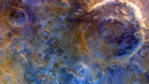 Takich zdjęć Marsa jeszcze nie było. NASA pokazała fotki z Psyche