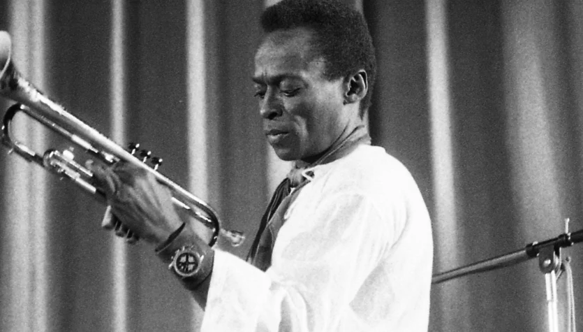 Miles Davis porzucił edukację w prestiżowej uczelni. Stał się legendą jazzu i prekursorem wielu podgatunków