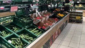 Carrefour sprzedaje cukier za 99 gr. Do tego 50 zł zwrotu i promocje 1+1